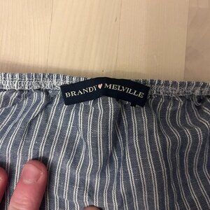 Brandy Melville crop top